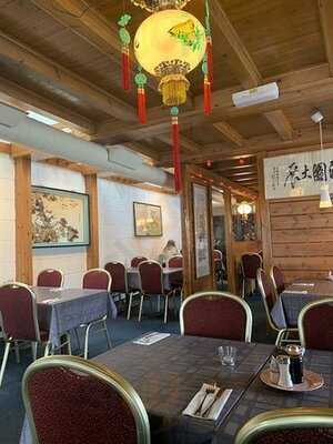 Moon House Kinesisk Restaurant