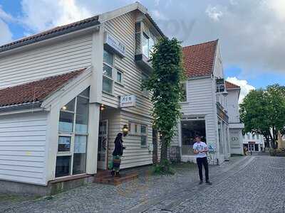 Moon House Kinesisk Restaurant