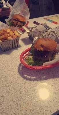 Groovy Burger & Dogs