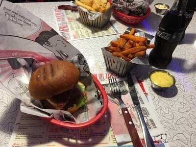 Groovy Burger & Dogs