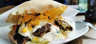 Istanbul Pizza Og Kebab