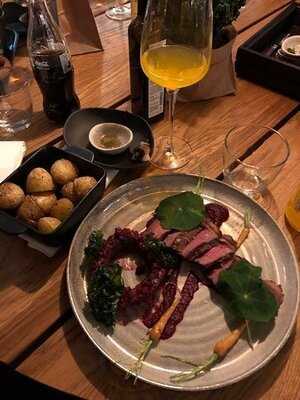 Roast Restaurant & Bar