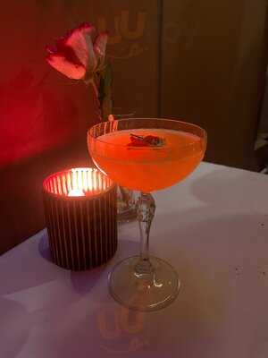 Varanasi Indisk Restaurant & Bar