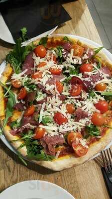 Kiss The Cook Restaurant