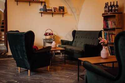 Kapka Wina Wroclaw - Wine Bar & Shop