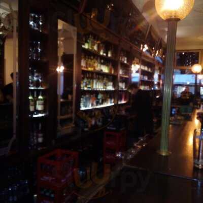 Pod Latarniami Restaurant