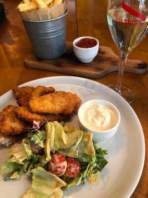 Pod Latarniami Restaurant