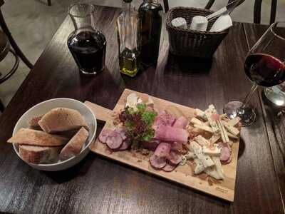 Sote Wine Pub & Food