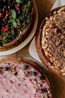 Cocofli - Books Art Cafe Wine Bar