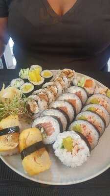 Hoshi Sushi