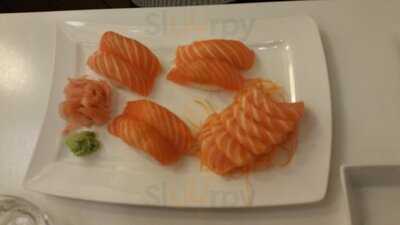 Michiko Sushi Roll Restaurant