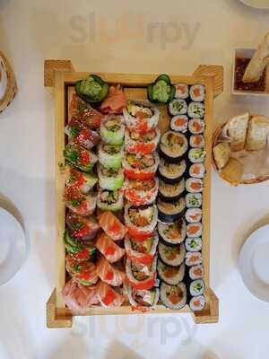 Michiko Sushi Roll Restaurant