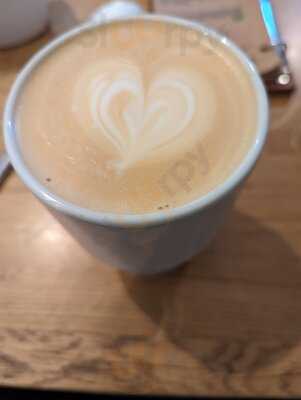 Giselle French Bakery Cafe