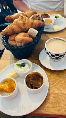 Giselle French Bakery Cafe