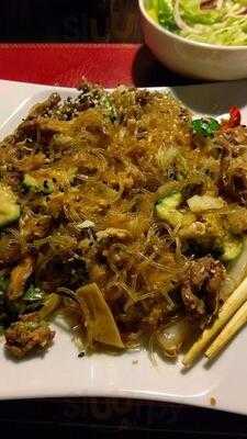 Woo Thai Street Food Hubska