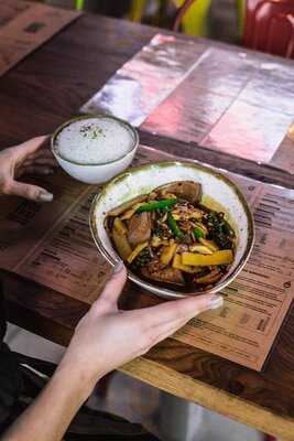 Woo Thai Street Food Hubska