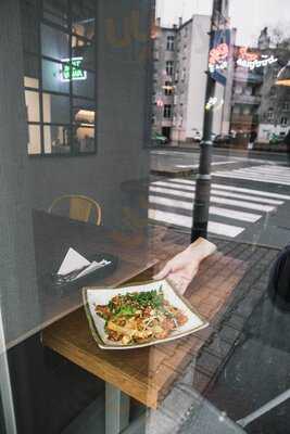 Woo Thai Street Food Hubska