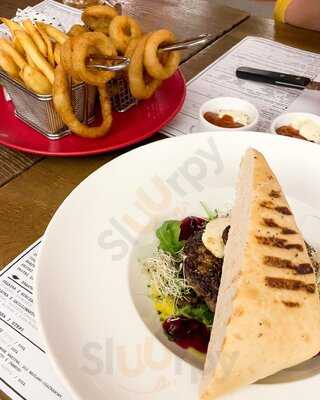 Soczewka Kuchnia + Bar