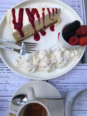 Soczewka Kuchnia + Bar