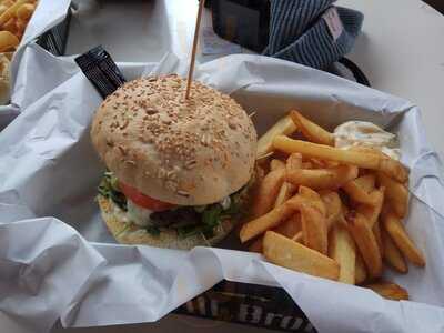 Grill Brothers Burgery