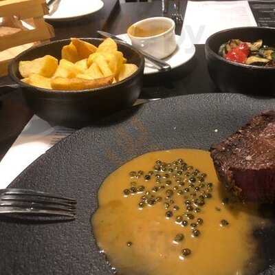 1450 Smokehouse & Cocktail