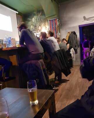 Ceregiele Cafe & Pub