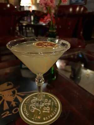 Speakeasy – Księgarnio – Kawiarnia Kryminalna