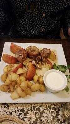 Pod Drewnianym Bocianem