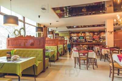 La Gondola - Pizzeria & Club