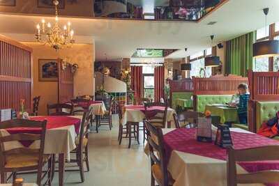 La Gondola - Pizzeria & Club