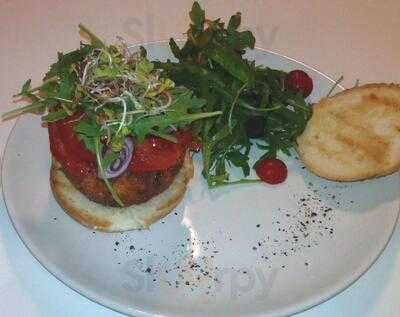 Bistro Montina Food & Art