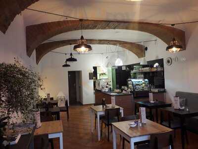 4 Jaśki Cafe & Deli