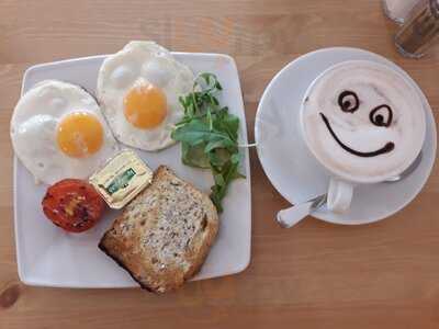 4 Jaśki Cafe & Deli