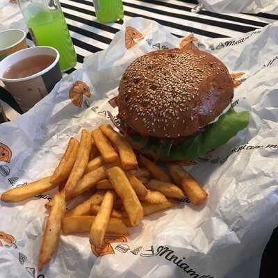 Mniam Mniam Slow Food