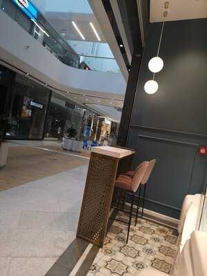 Francusko Bistro I Sklep