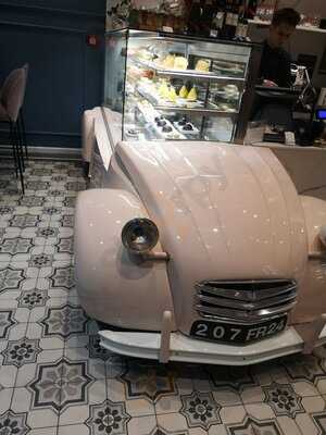 Francusko Bistro I Sklep