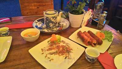 A Dong - Restauracja