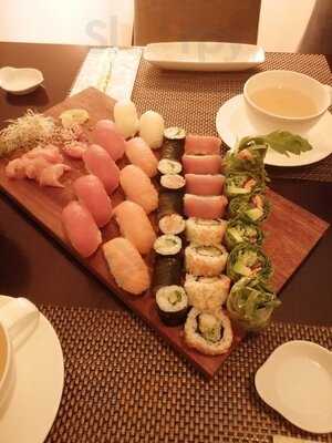 Narada Sushi Club