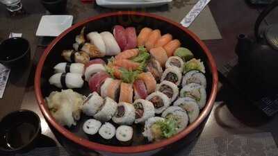 Narada Sushi Club