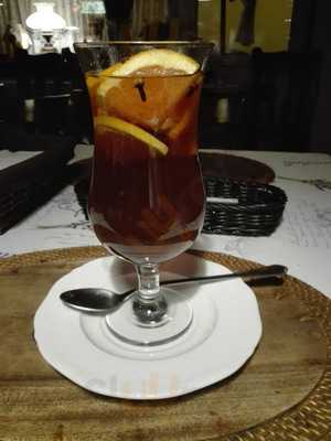 Oberża Na Rozdrożu