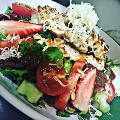 Niecodzienna Bistro Cafe