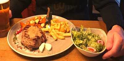 Moo Moo Steak & Wine