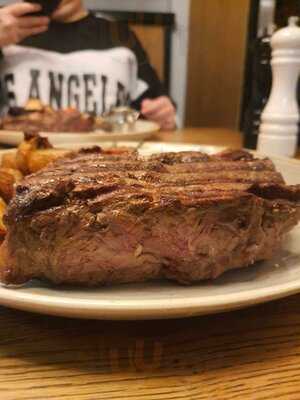 Moo Moo Steak & Wine