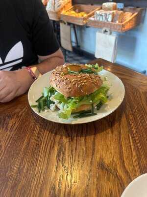 Bistro Bazaar Bar A Vin