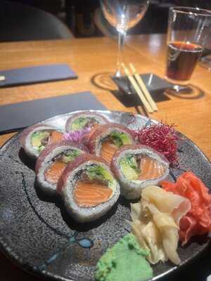 Sakana Sushi & Sticks