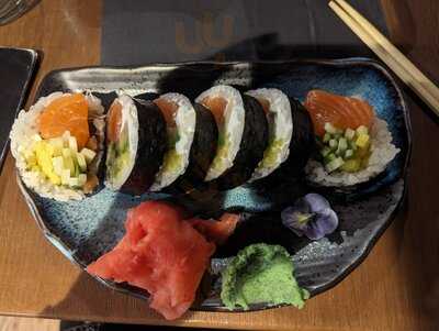 Sakana Sushi & Sticks