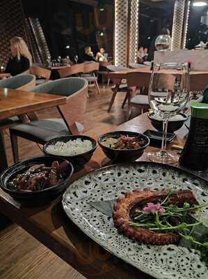 Sakana Sushi & Sticks