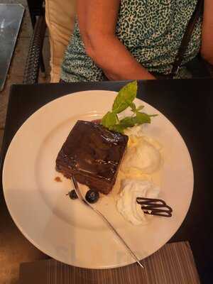 Virtuoso Ristorante & Pizzeria