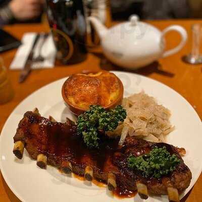 Sissi Restaurant & Wine