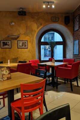 Invito Pizza & Pasta